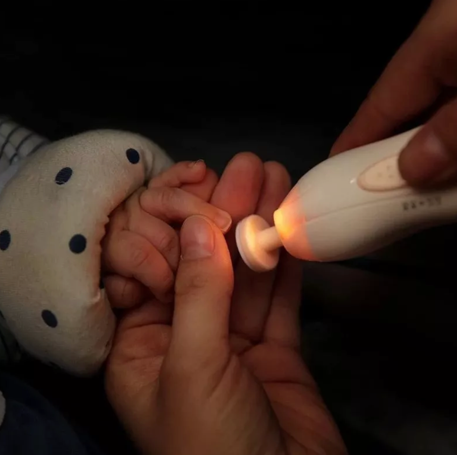 Cortauñas Eléctrico para Bebé con Luz LED - Seguro y Silencioso